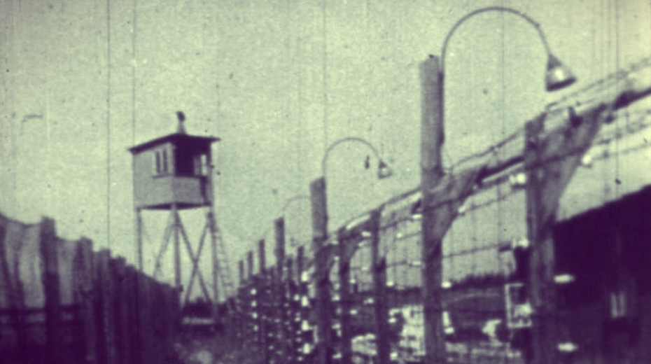 Oplocení pobočného koncentračního tábora v Rychnově u Jablonce nad Nisou, kde byli vězněni především Poláci.