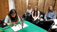 Team of pupils at the radio workshop