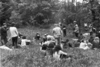 Undergroundový festival v roce 1985 na Třemešku  pořádaný na pětadvacáté narozeniny Antonína Mikšíka