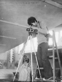 Documenting the Stations of the Cross by Mikuláš Medek in the Church of St. Joseph in Senetářov in 1976, from above Tomáš Vážan and Rostislav Valušek