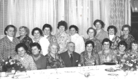 General school class meeting (probably) after sixty years; Božena Skálová first row, second from left; Eva Dušková (Freyová) second row, first from right