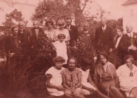 Family wedding photo - in the middle parents Pakostovi (Marie and František), next to them grandma Marie, Brandýs nad Orlicí