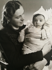 Eliška Bočková with her mother