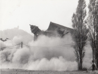 Demolition of a theatre in Most, 1983