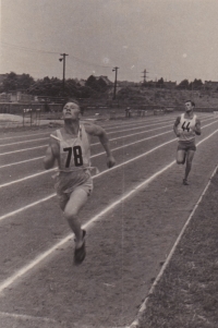 Jan Jurkas when running the 3000 metres steeplechase in Pilsen (the runner with number 44)