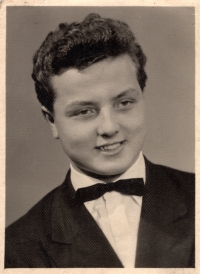 V tanečních, Štíty, 1960