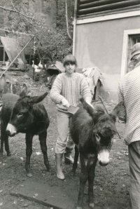 Dagmar at Ladislav Lis's house in Peklo near Zahrádky near Česká Lípa, circa 1985