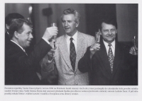 Václav Havel, Jan Kruml and Ladislav Šustr during the meeting with the mayors representing villages that suceeded in the Village of the Year competition, 6 June 1996, Prague Castle 