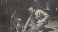 Zbyněk Unčovský with his parents