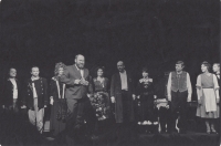 Official premiere of The Beggar's Opera at the Cinnoherní Club, Viktor Spousta in front, 1991