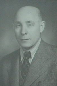 Jan Hatle (tatínek pamětnice)