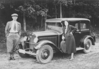 Lenka Karfíková - her grandfather and grandmother, 1930s