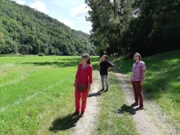 Lenka Karfíková at the Berounka River with Jan Kuneš (back) and Václav Němec (right), 2020