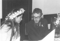 Lenka and Filip Karfíkovi, wedding 1984