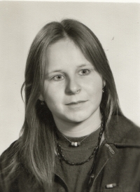 Michaela Othmani na průkazové fotografii v roce 1981