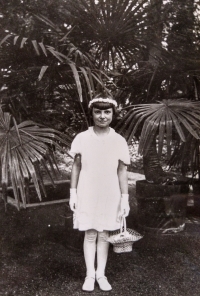 Anna in a palm alley at the castle of Bohdalice  in 1936