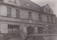 A frontal view of Panský dům (manorial house), which was considerably damaged and dilapidated due to socialist use and management