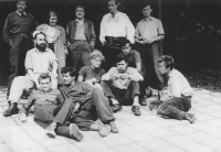 Studio V. Pukl at the Academy of Fine Arts (1951-1956), first from the right is Václav Kabát