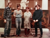 Restaurátoři na AVU – zleva: Anto z Bosny, Libor Fránek, Milada Gabrielová, Tomáš Kotas, 1984