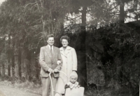 Husband and wife Štefan and Marie Kondáš, Chacholice, 1960