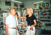 Vladimír Popelka with Helena Vondráčková in Pardubice music shop U Svatého Jána owned by Jiří Petr, Pardubice, 2003