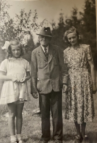 Věra Beránková with mother and grandfather