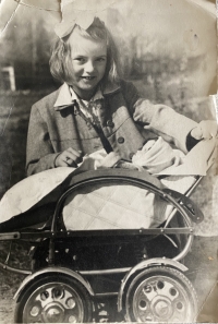 Věra Beránková as a child