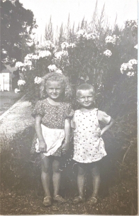 Jarmila with his brother Vladimír in Slovakia in 1936