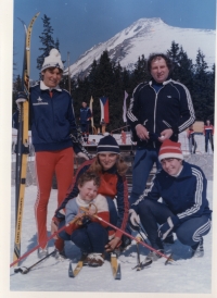 In the High Tatras: Blanka Paulů and coach Zdeněk Ciller standing on top, Dagmar Švubová, the witness and her daughter Lucie are below