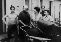 Arrival of the second son Martin, from the left: son Ladislav, husband Ladislav, Marie in 1972 