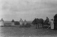 Monika Ruská's grandfather František (on the carriage) and her grandmother Ludvina (on the left) / the 30s