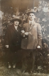 Parents Antonie Kavková and Antonín Kavka