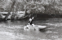 Olga Mertlíková na Ohři v roce 1987