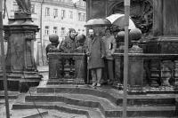 Jiří Sova during speeches on the square in Hradec Králové, 18 December 1989