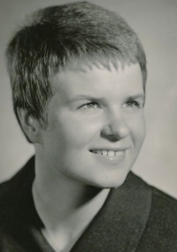 Jaroslava Matoušková - graduation photo