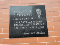 Pamětní deska A. Schránila na I. st. ZŠ