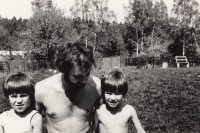  Jiří Löwy with his nephews Radek and Petr Uhel at the cottage near the Čechovka camp, where his mother hid during the war