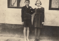 Miroslava Molíková with her brother Vlastimil Matoušek