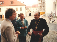 Inaugurace jindřichohradeckým proboštem, 1995