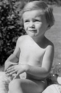 Zuzana Vytlačilová at the age of two at the pond Věžák in Bohemian Paradise, 1957