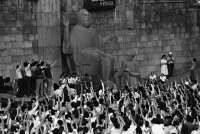 Independence of Armenia, 1991 in front of Matanadaran building, photo by Ruben Mangasaryan