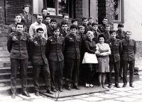 Verner Lička vlevo nahoře, vojenská služba, Dukla Tachov, 1974