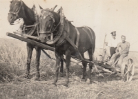 Otec Johann Rösch a strýc Karl Gabauer, léto 1939