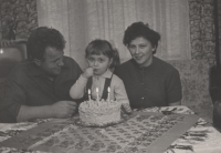 Mr. and Mrs. Janč with their daughter Marie