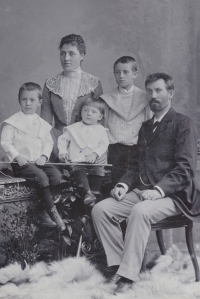 Jaromír Matouš's father Bohuslav Matouš (in the middle) with his brothers, grandmother Anna Matoušová and grandfather Čeněk Matouš, ca. 1900