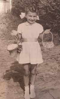 Irena Mrkvickova, Pacov, 1956