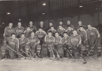 Vladimír Nadrchal on the Czechoslovakian team (third from the bottom left) in 1960, when he represented the Czechoslovakia at the Squaw Valley Olympics