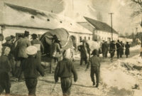 Masopust v Budkově v roce 1956, fotografie nafotil sám Ladislav Cvak, když byl ve druhé třídě