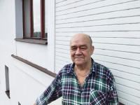 Jindřich Marek in 2023 on the balcony of the former family hotel