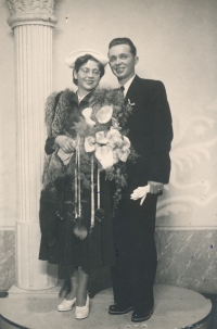 Marta and Karel Neužil's wedding in 1950